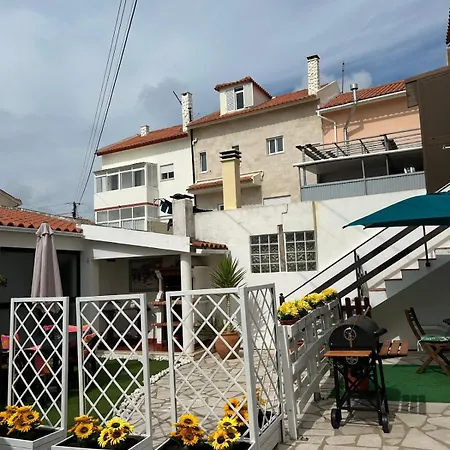 Casinha Alice Hébergement de vacances Nazaré