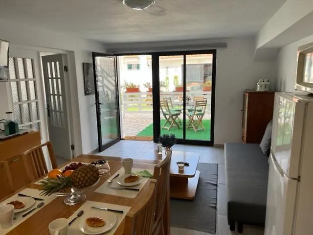 Casinha Alice Дом отдыха