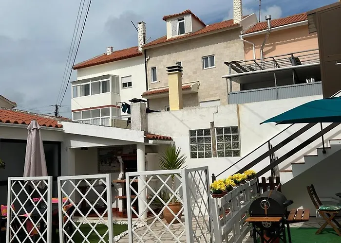 Casinha Alice Дом отдыха Назаре